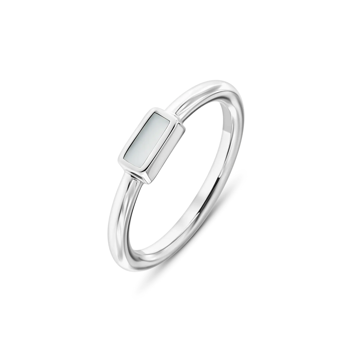 Massief witgouden ring met een rechthoekige moedermelkhars steen in het midden, elegant en minimalistisch van ontwerp.