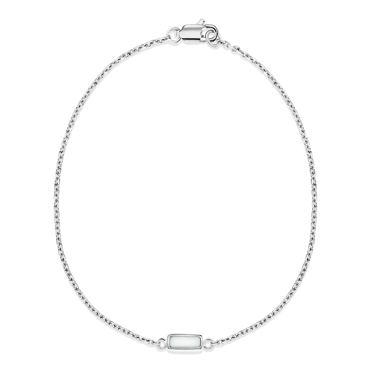 Armband van 925 zilver met een delicate schakelstructuur en een rechthoekig vlak voor het verwerken van moedermelk.