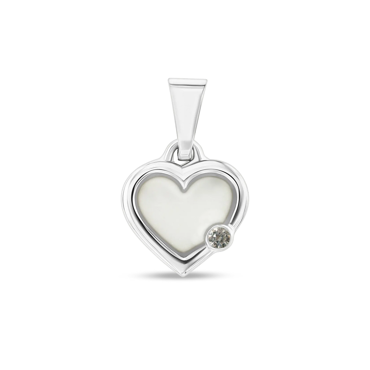 Hartvormige hanger van 925 zilver met een vlak van moedermelkhars en een kleine zirkonia aan de zijkant.