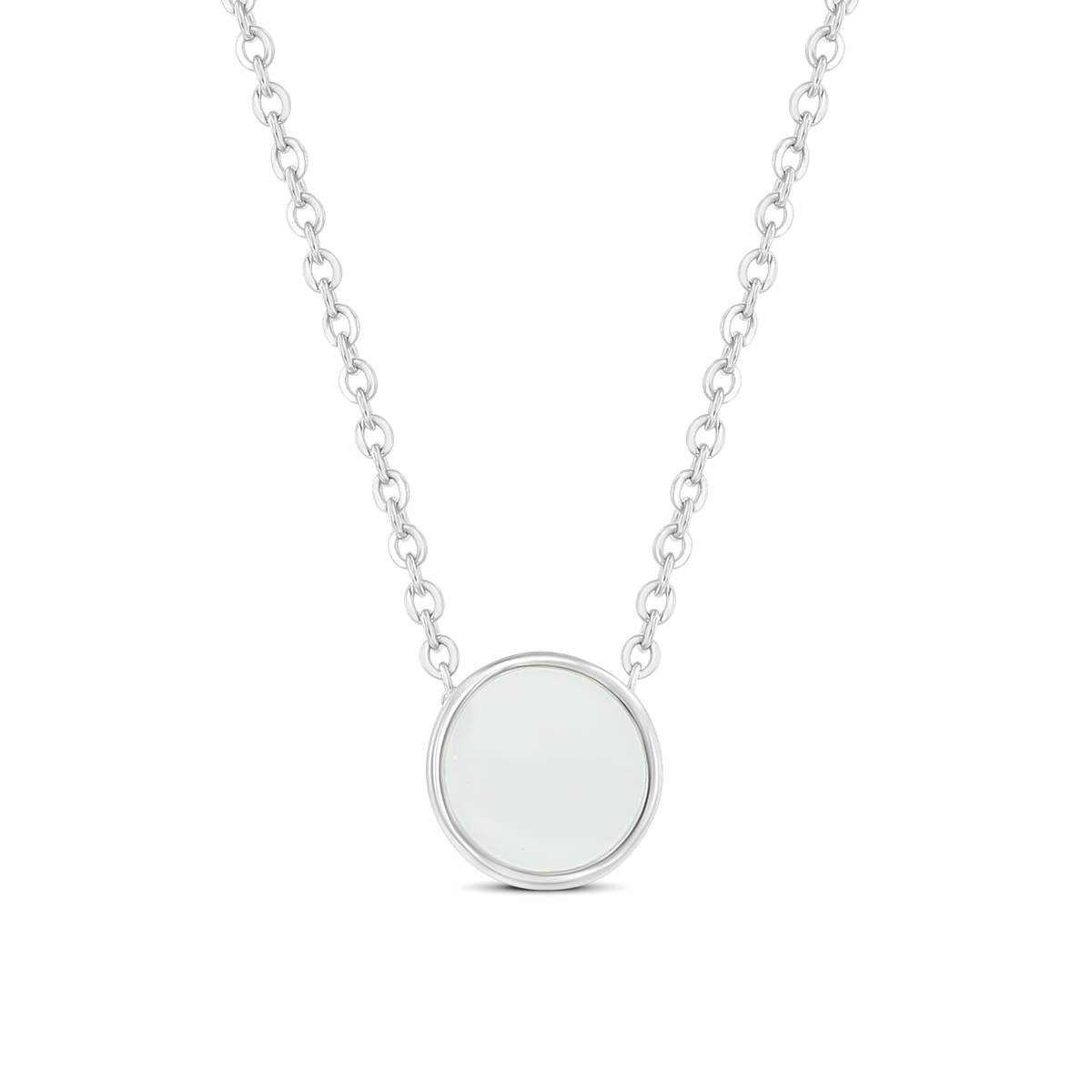 Ronde hanger van 925 zilver met een vlak van moedermelkhars, hangend aan een fijne zilveren ketting.