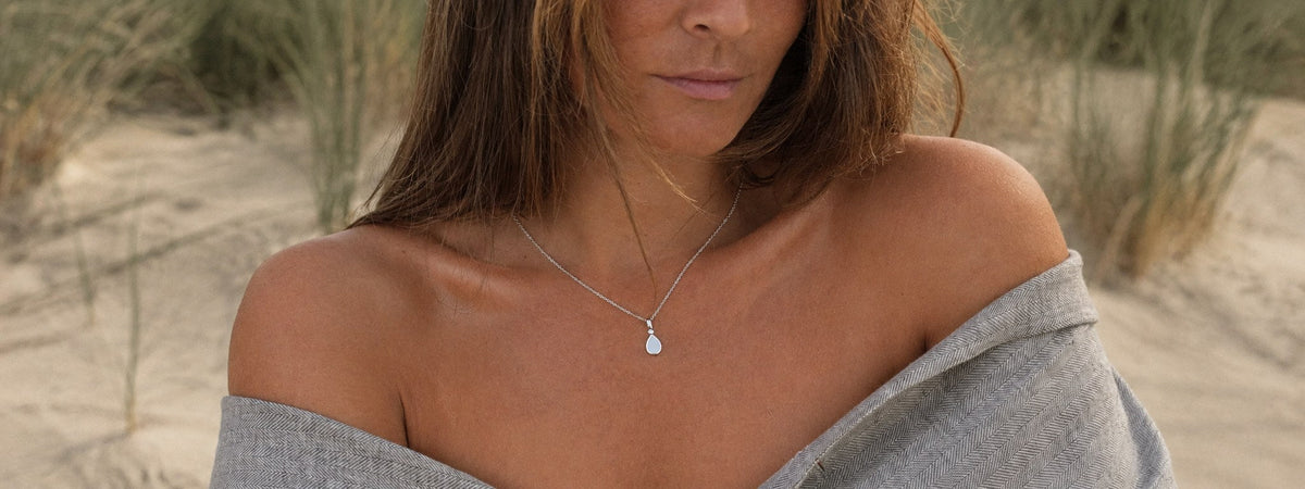 Zilveren moedermelk sieraden